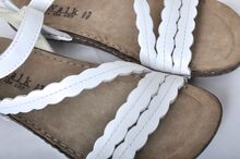 Walk in the city 7261 50440