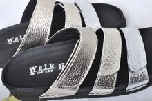 Walk in the city 7447 50630