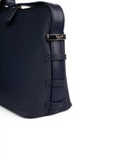 Vuch P10777