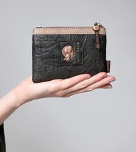 Anekke 37749-002