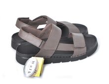 Walk in the city 8385 51270