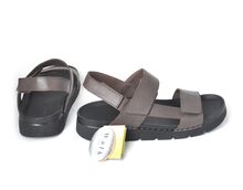 Walk in the city 8385 51270