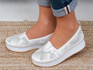 Petra Steyrer PS GOZO 26 050