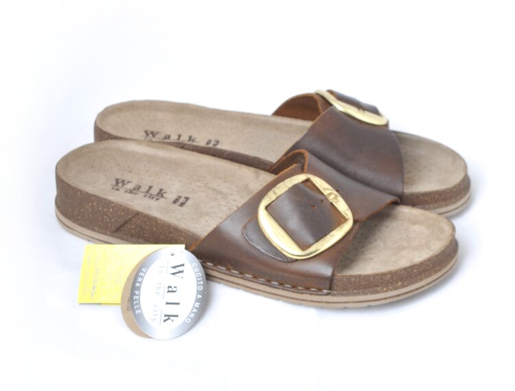 Walk in the city 7447 50530
