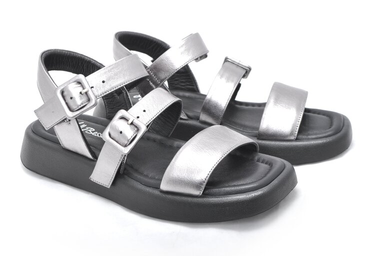 Molly Bessa 158008